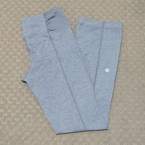 Lululemon cropped yoga pants